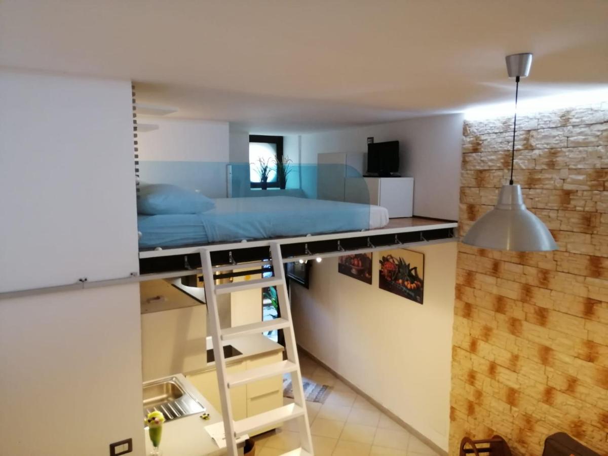 Zeus Charming Apartment Syracuse Exterior foto